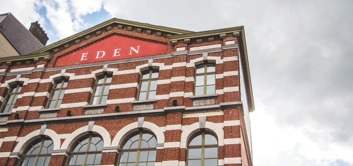 Des dizaines de centres culturels