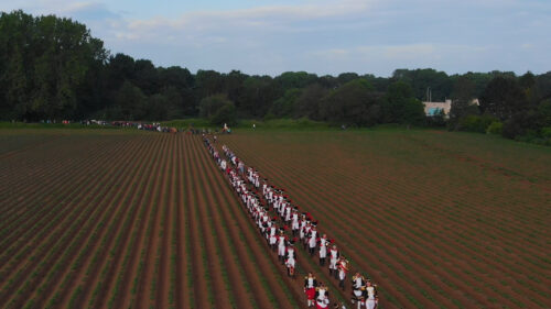 Au cœur des Marches folkloriques, reconnues par l’UNESCO